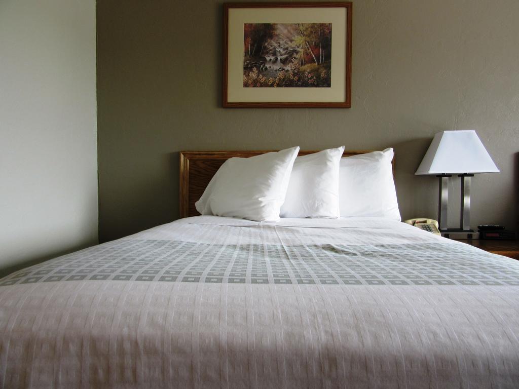White Buffalo Hotel West Yellowstone Eksteriør billede
